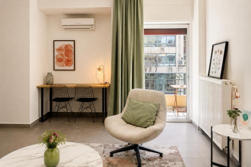 Emerald Suite on Tsimiski, City Center