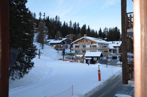Immeuble Port des Neiges