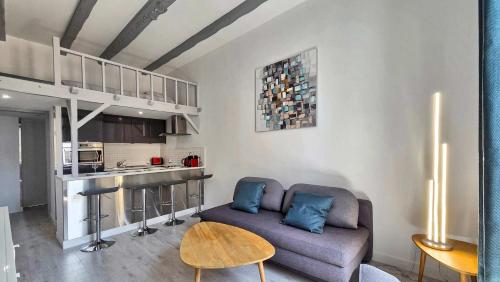 LX154 Loft rénové lumineux - plein centre Cannes photo 13