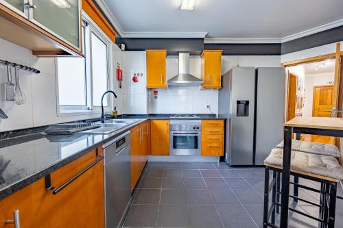 Caniço Mountain View Apartment