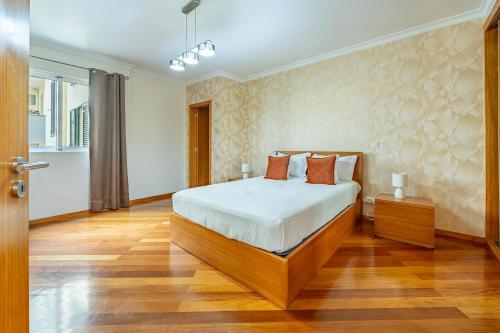 Caniço Mountain View Apartment