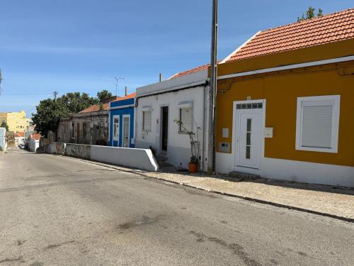 Casinha Amarela