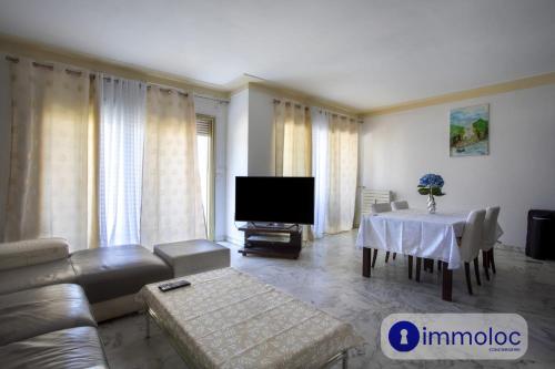 Spacious apartment with terrace in the Cimiez district