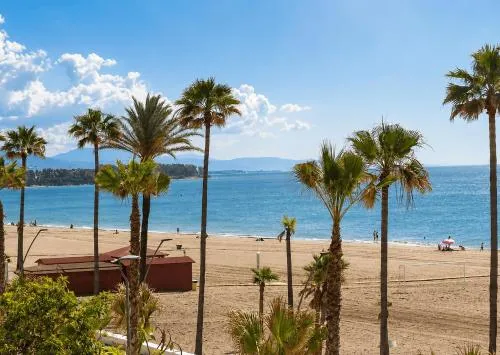 AZUL HOME SUITES Estepona photo 8