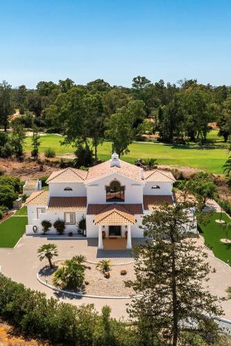 Golf Front Luxury Villa with Heated Pool and Sunset Views