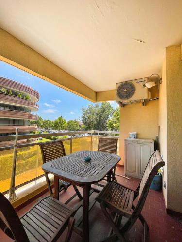 Nice Studio With Balcony Near The Beach