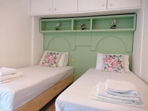New!! 2 DBRM apartment with large balcony near the sea!!