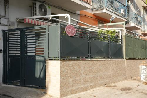 Napoli's little bridges Guest House