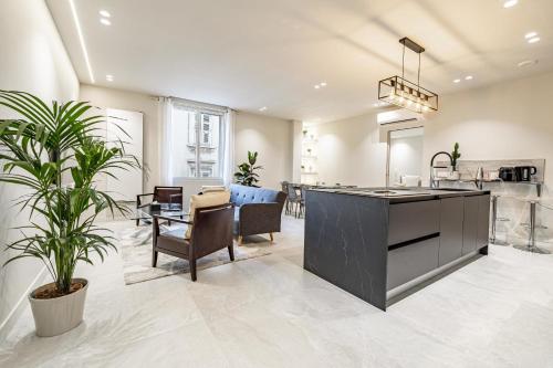 42 SERBE - Luxurious 3-bedroom 50m from Croisette and Palais