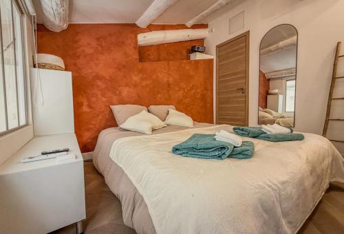 Duplex T3 neuf, 2 suites privées, Aix historique