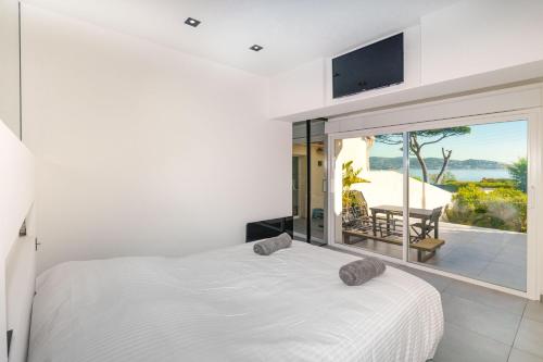 Villa 8 pers à 30m de la mer