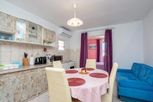 Apartments Suzi