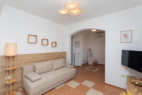 Family friendly house with a swimming pool Ripenda Verbanci, Labin - 16583