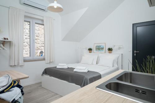 Blu Riva - ZF Hvar