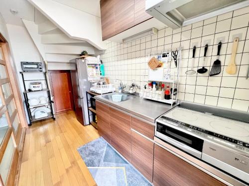 GuestHouse Reina Tsuruhashi Station - Vacation STAY 15369