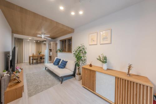 NIKYO Kawa 2 minutes from Nishikujo Station Villa Osaka