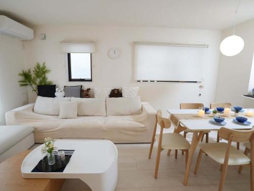 Emi House,28min to Namba, 50min to KIX