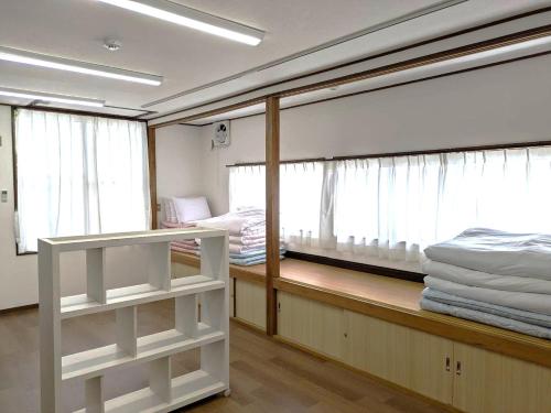 ポツンと一軒家 伊東一碧のより道 お子様17歳まで宿泊費無料