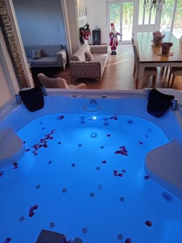 Meteora Grande luxury suite & spa villa