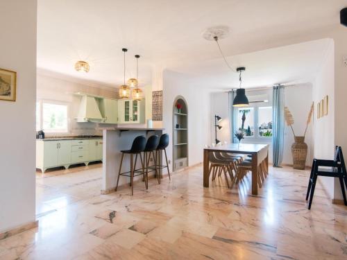 PREMIUM Family Villa in Málaga with Private Pool