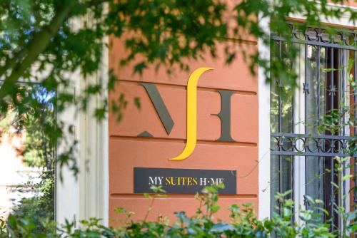 Mysuiteshome Apartments photo 109