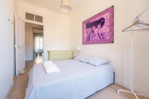 Nice apartment with balcony and sea view