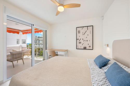 Apartment with sea views 20 m from the beach in Marbella Center