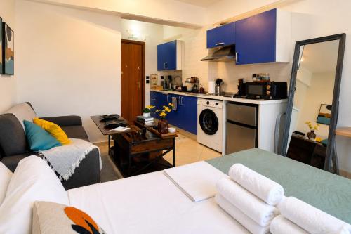 Velvetwood Studio, Cozy Stay near Metro & Free Parking