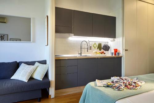 Delmirani's Book Apartments - Vatican View photo 125