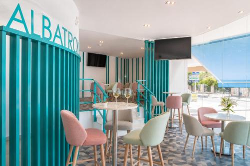 Hotel El Puerto - Perfect Location apartment