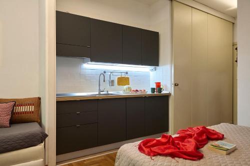 Delmirani's Book Apartments - Vatican View photo 184