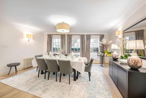 Stunning 3Bd 2Bth Belgravia Mews House - Harrods Promo Included photo 5