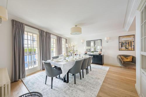 Stunning 3Bd 2Bth Belgravia Mews House - Harrods Promo Included photo 30