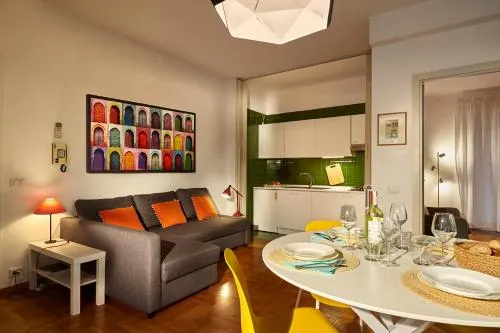 Delmirani's Book Apartments - Vatican View photo 7