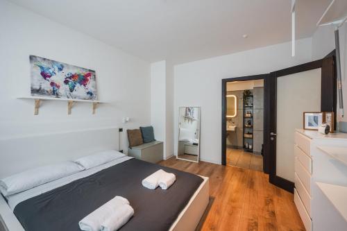 Elegant Designer Apartment in the Navigli District
