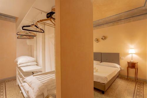 Sole Home Near Santa Maria Novella Square