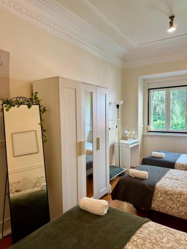 Spacious T3 Apartment For Groups in Vibrant Neighborhood