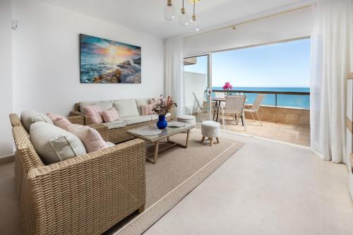 Estepona Beachfront Promenade by Libehomes