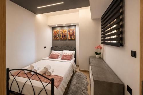 Purple Orchid Modern Studio near Metro & Free Parking