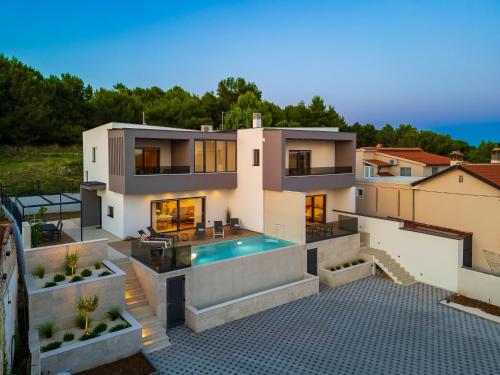 Villa Monte Serpo by IstriaLux