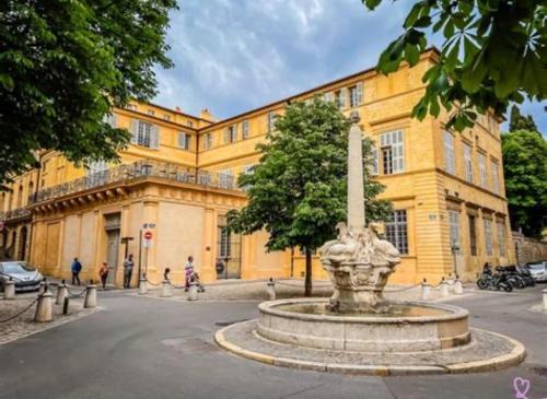Aix-en-Provence : appartement de charme centre ville