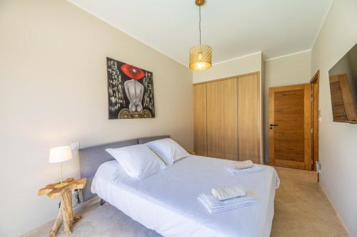 Villa Anna piscine, 10' de la plage, Canetto, Bonifacio