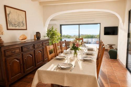 Villa with sea view and swimming pool in St-Aygulf