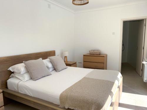 1-bedroom apartment with private pool next to the beach