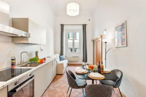 Albero Urban Retreat near SMN Station