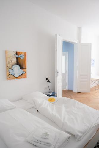 Design apartment for up to 7 guests near Prater