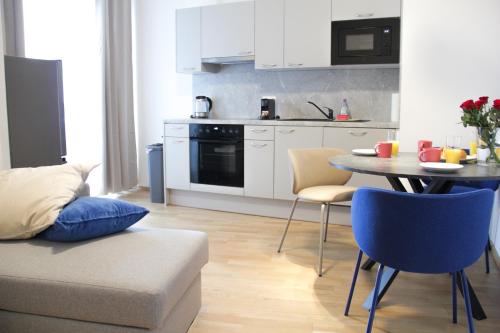 Luxury Stylish Apartment with Garden & Free Parking