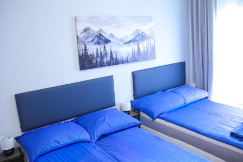 Luxury Stylish Apartment with Garden & Free Parking