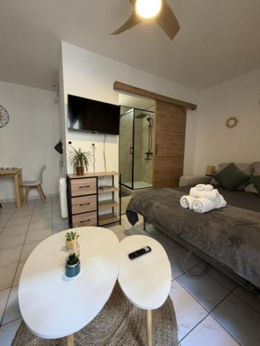 Saint-Pierre Studio