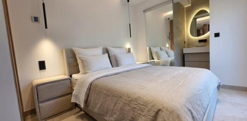 Luxury Croisette Apartment Terrace